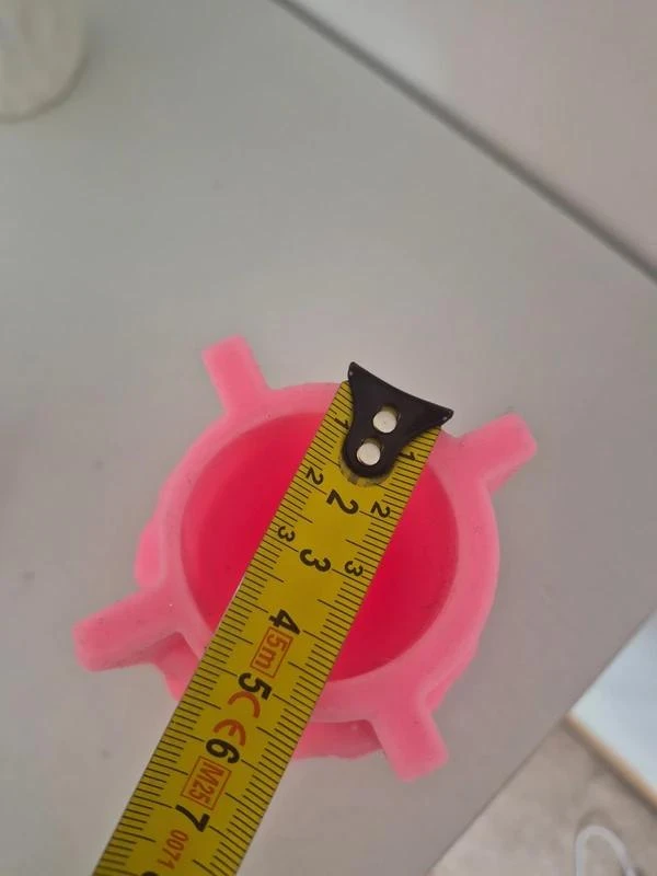 Molde de silicona rosa con diseño de flor de 10cm y soporte de teléfono con ventosa – photo 8